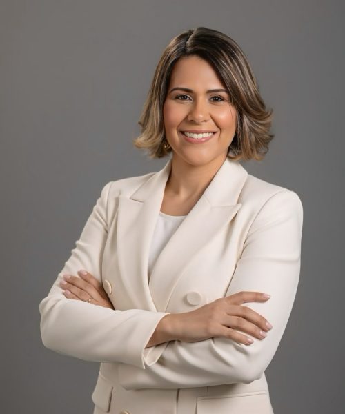 Joven empresaria, esposa y madre de dos.